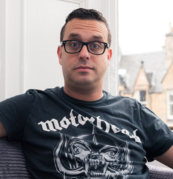 Joe DeRosa Would Shower With Guy. Is He Gay Or Married? 