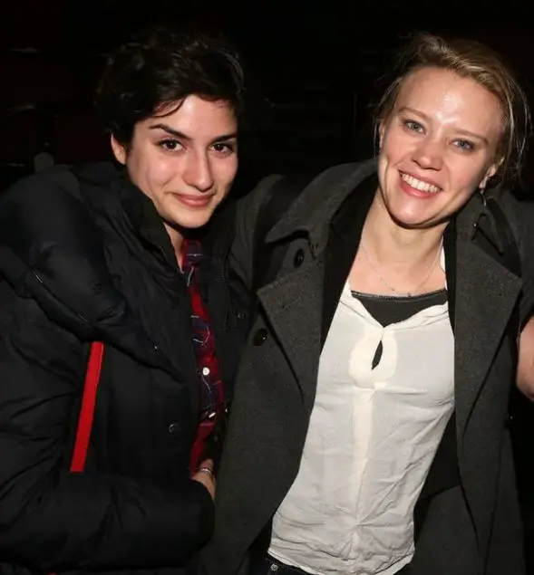 Openly Lesbian Kate McKinnon's Dating Life, Family, Net Worth
